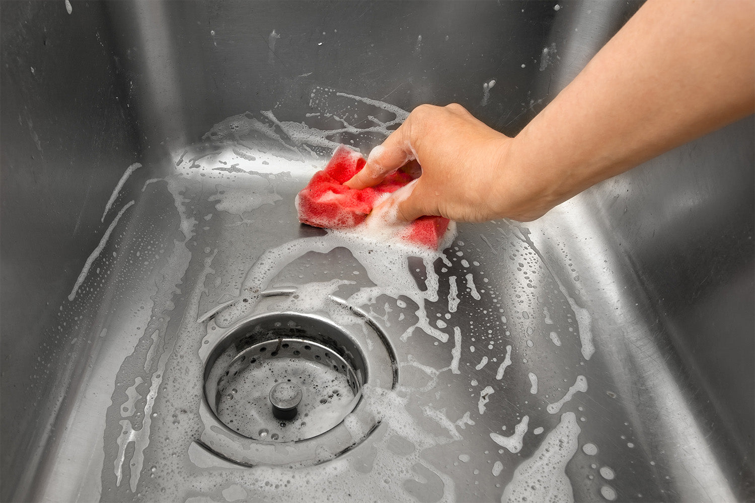 How to Clean Your Sink